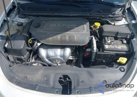 2016 Dodge Dart Sxt z USA, uszkodzony, nr VIN 1C3CDFBB0GD565424